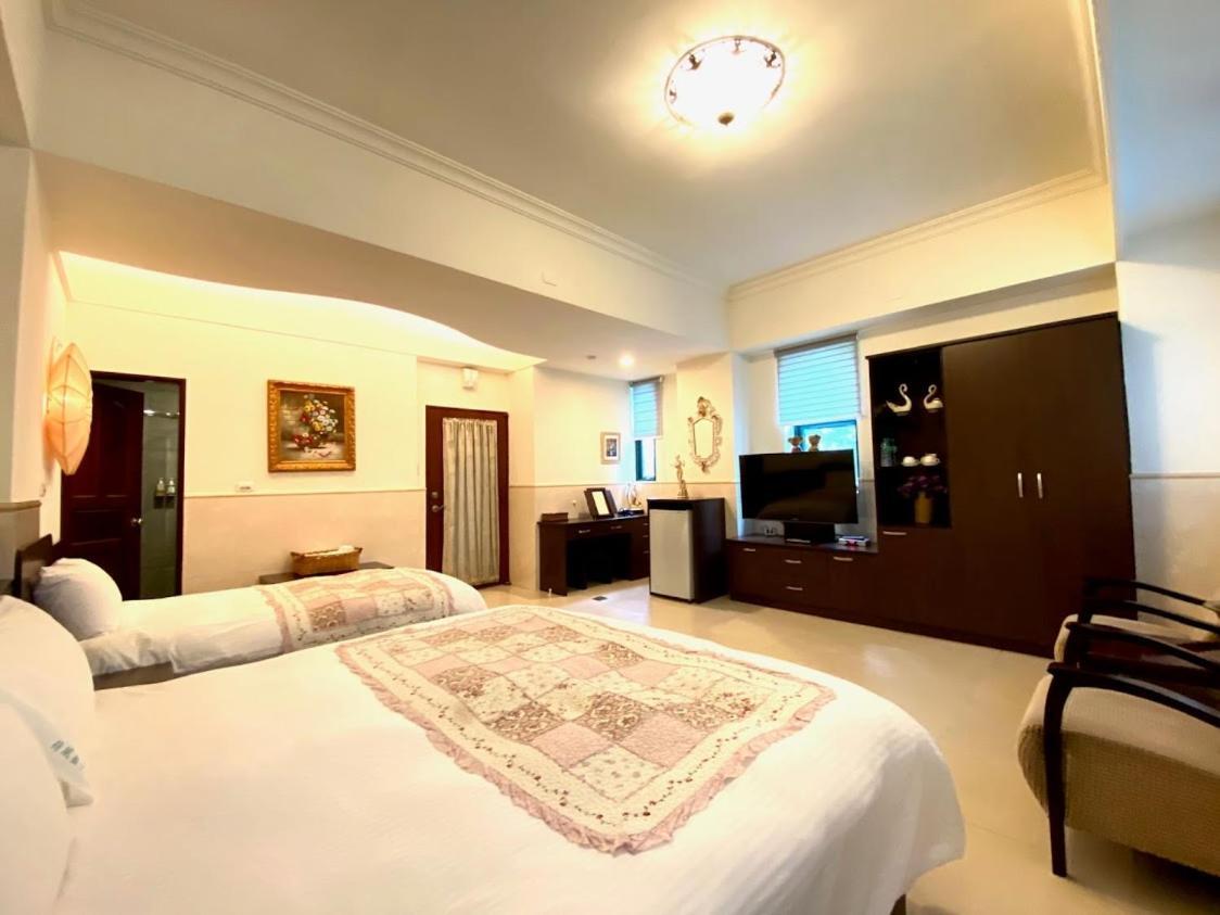 Ho Feng Private Hotel 電梯自助民宿 Ji'an Esterno foto