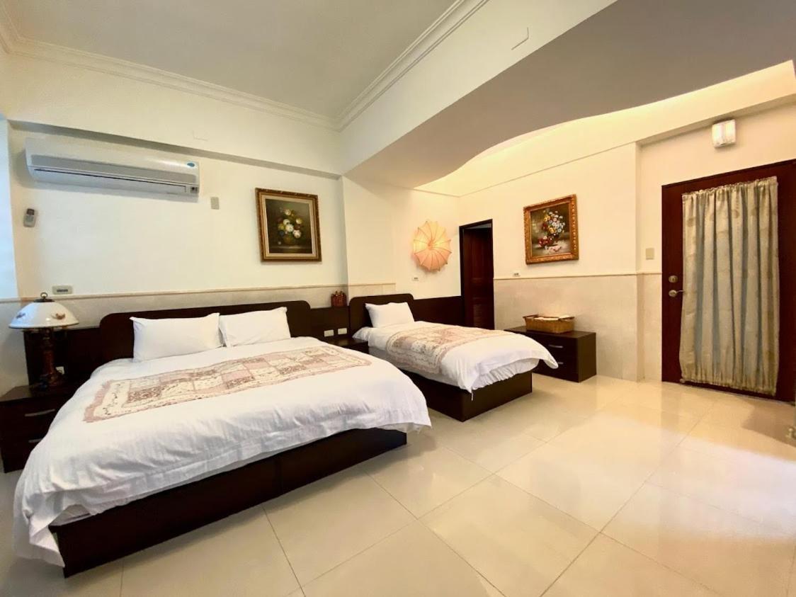Ho Feng Private Hotel 電梯自助民宿 Ji'an Esterno foto
